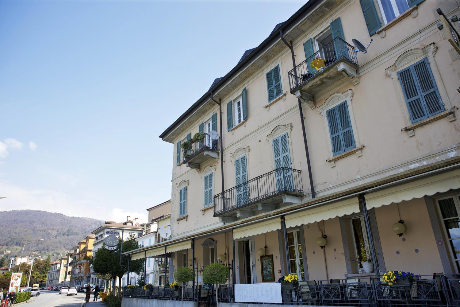 Appartamenti Vista Isola Verbania Extérieur photo